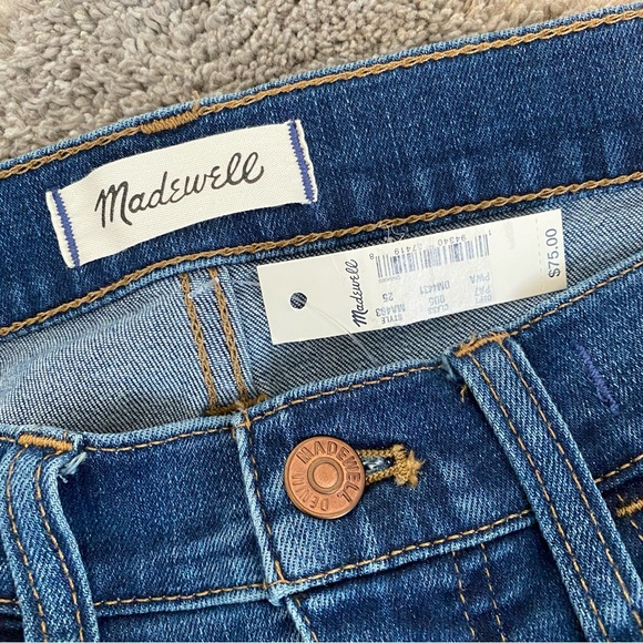 Madewell 10” high rise roadtripper jeans - Picture 9 of 11